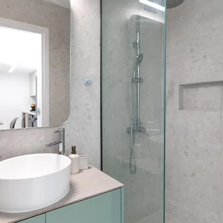 Nilea Court Iv Studio דירה